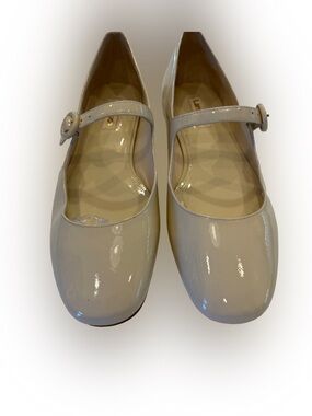 Larroude BLAIR Ballet Flat IVORY Patent Leather Handmade In Brazil Sz 8.5 NEW